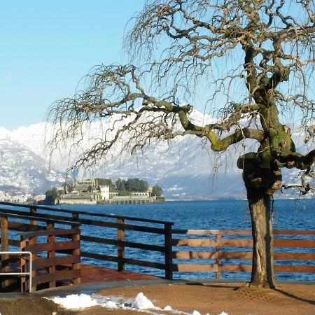 Monna Lisa Lägenhet Stresa Exteriör bild